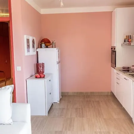 Apartment Rose House -
