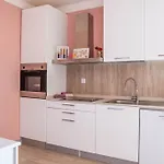 Rose House -